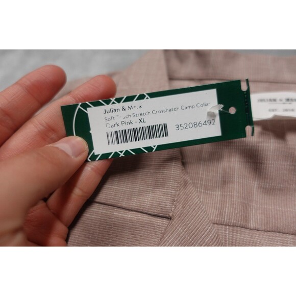 Julian & Mark Men's Size XL Dark Pink Soft Touch Stretch Crosshatch Button Shirt - Picture 7 of 8